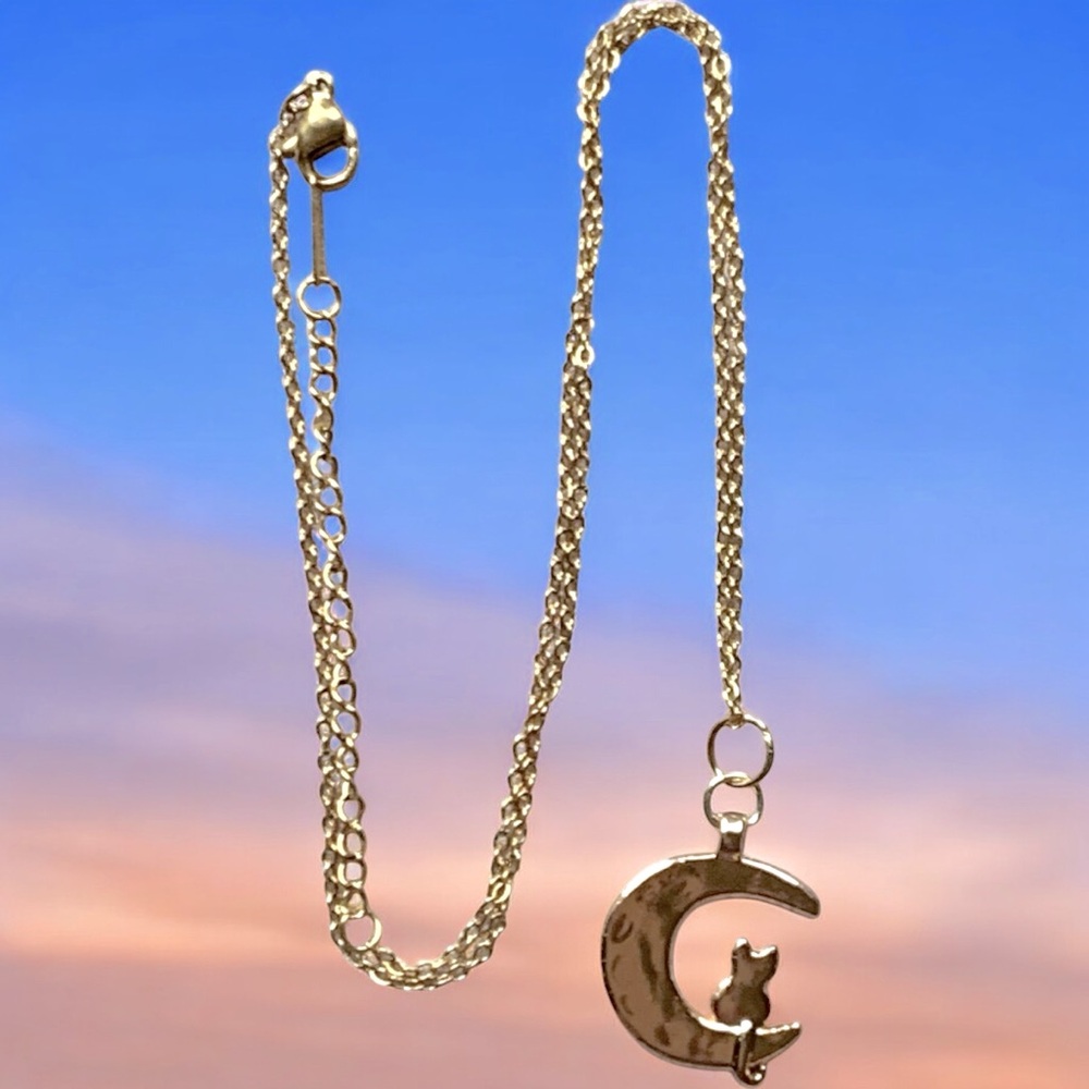 Gold Cat Moon Pendant Necklace